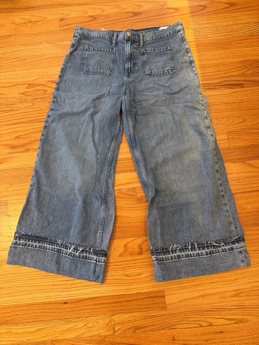 Gap Wide-Leg Midrise Jeans